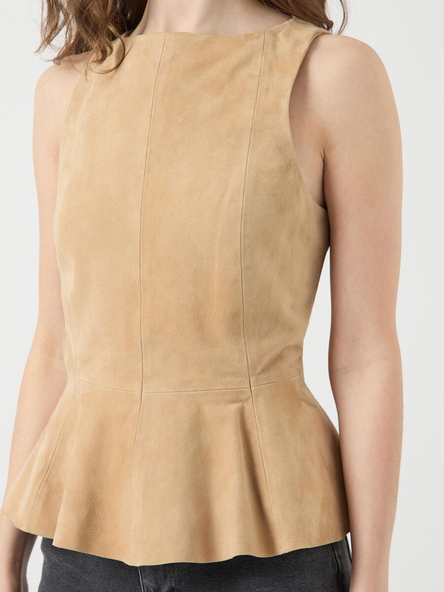 Carousel image - YASNOAH SUEDE LEATHER TOP, Lark | 3