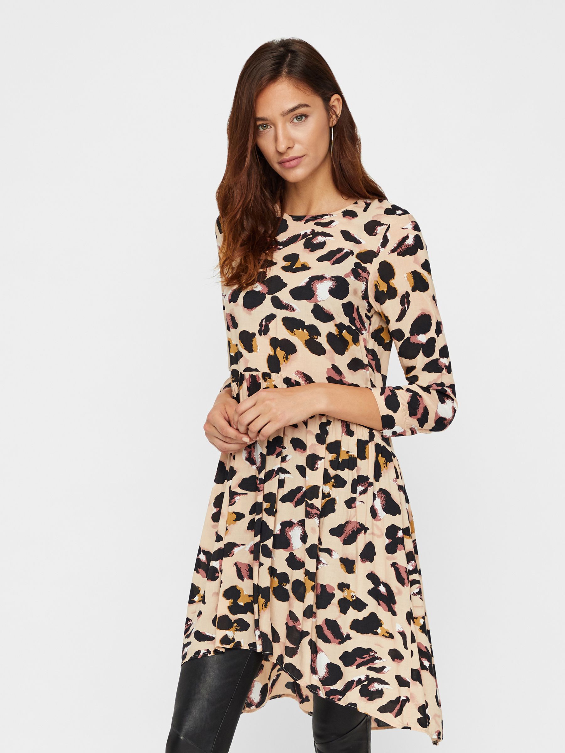 Animal print pleated mini dress | Y.A.S