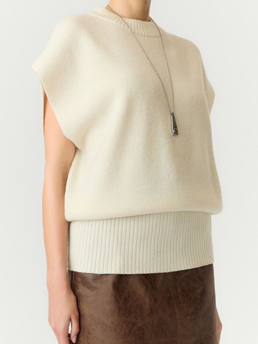 Carousel image 3 YASESLI WOOL BLEND  KNITTED VEST, Pristine
