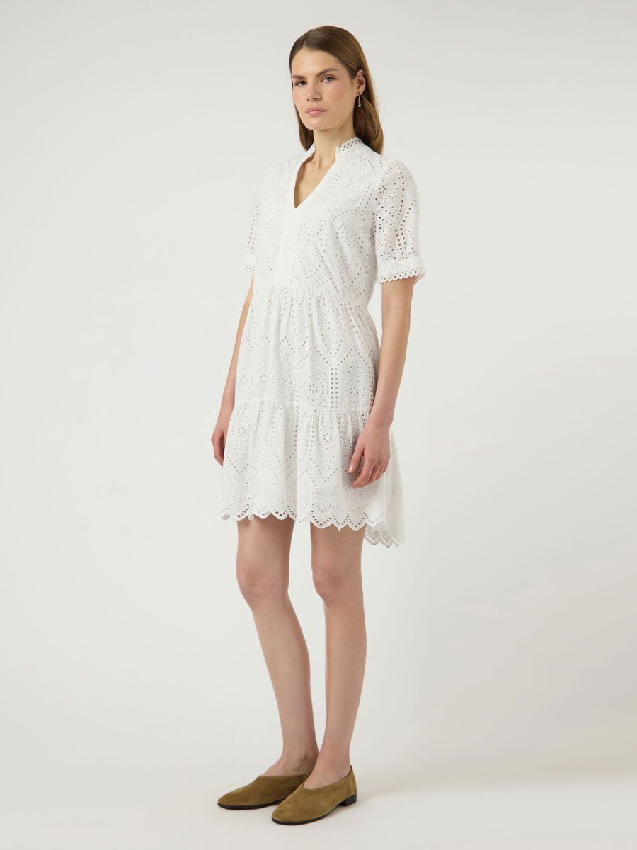 Product carousel image - YASHOLI VESTIDO MINI, Star White | 1