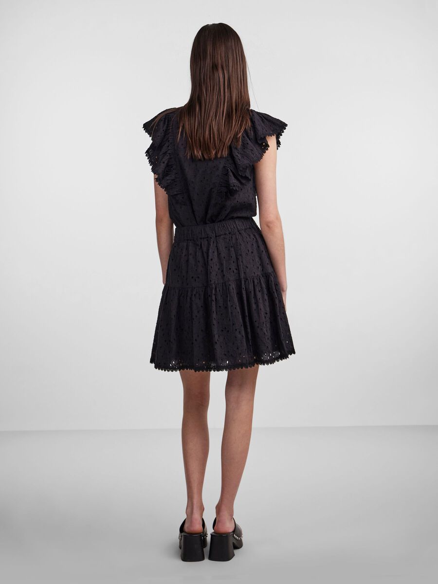 Y.A.S YASJIMBO MINI SKIRT, Black, highres - 26029735_Black_004.jpg