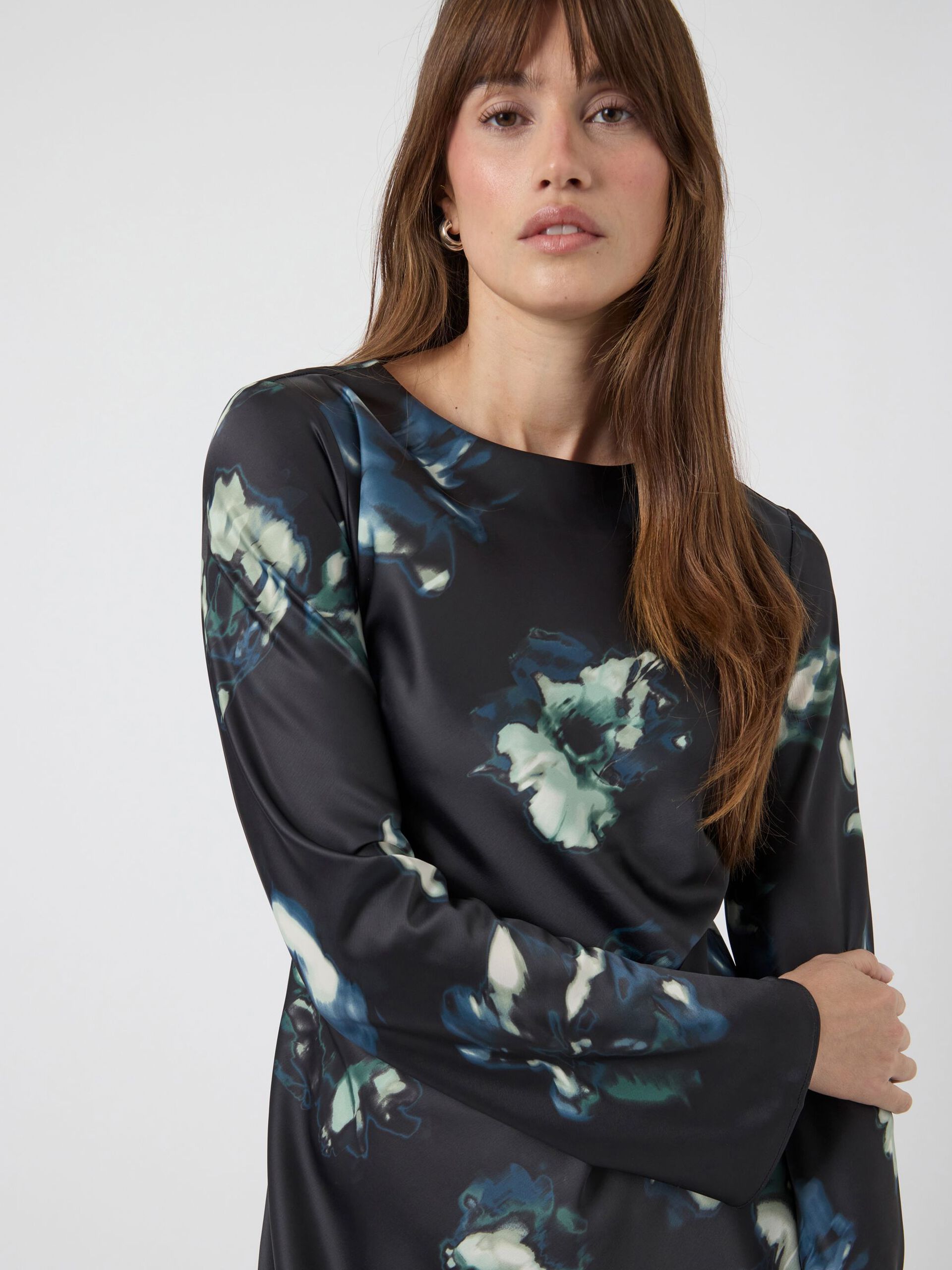 Carousel image - YASPELLA VESTIDO MIDI, Black | 3
