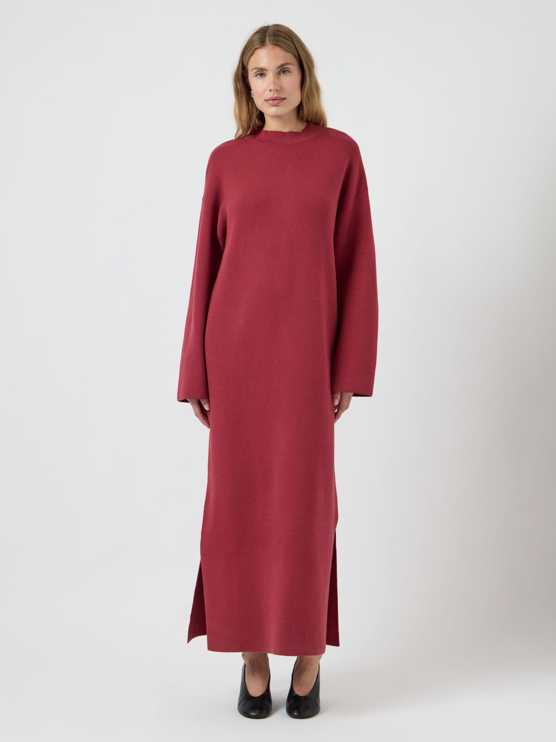 Carousel image - YASELMA MAXI DRESS, Tibetan Red | 4