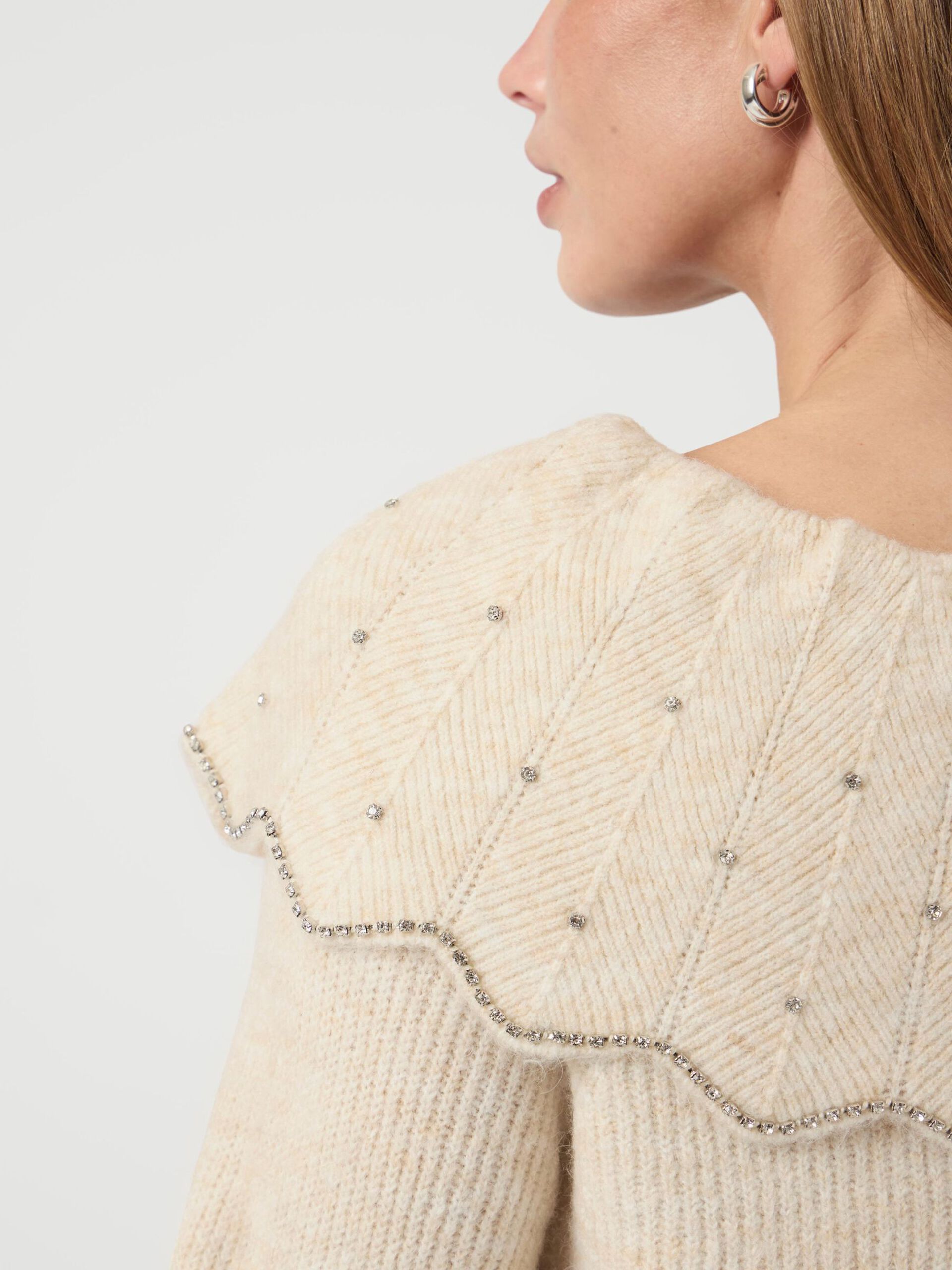 Carousel image - YASCHARMA KNITTED PULLOVER, Birch | 5