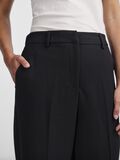 Shop the Look - ys_set_25_1692963499584_custom-2.jpg