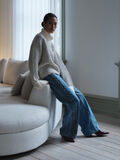 Shop the Look - ys_jan_4_25_1738065282388_custom-0.jpg