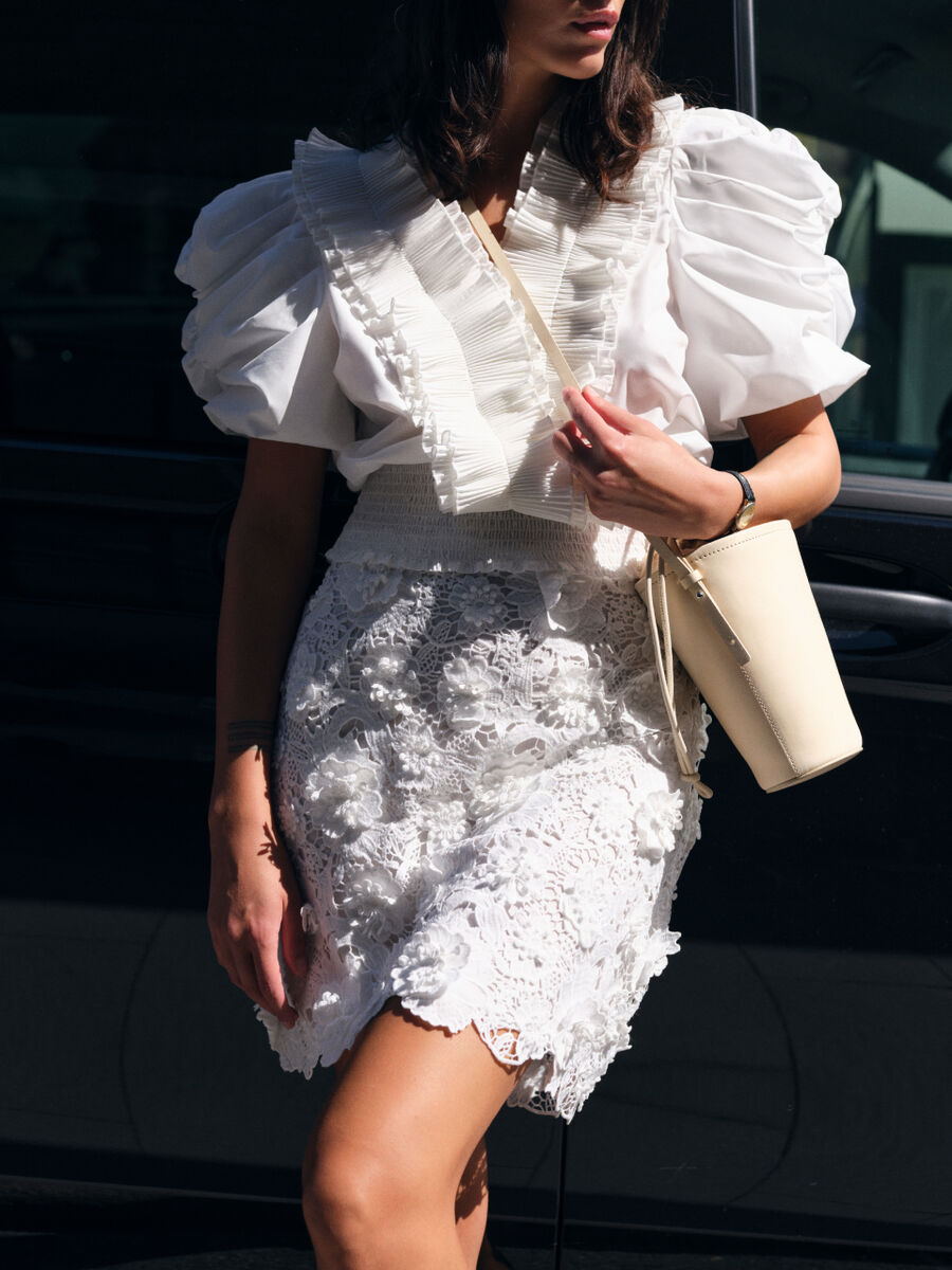 Shop the Look - ys_24_04_01_1745525081776_custom-0.jpg