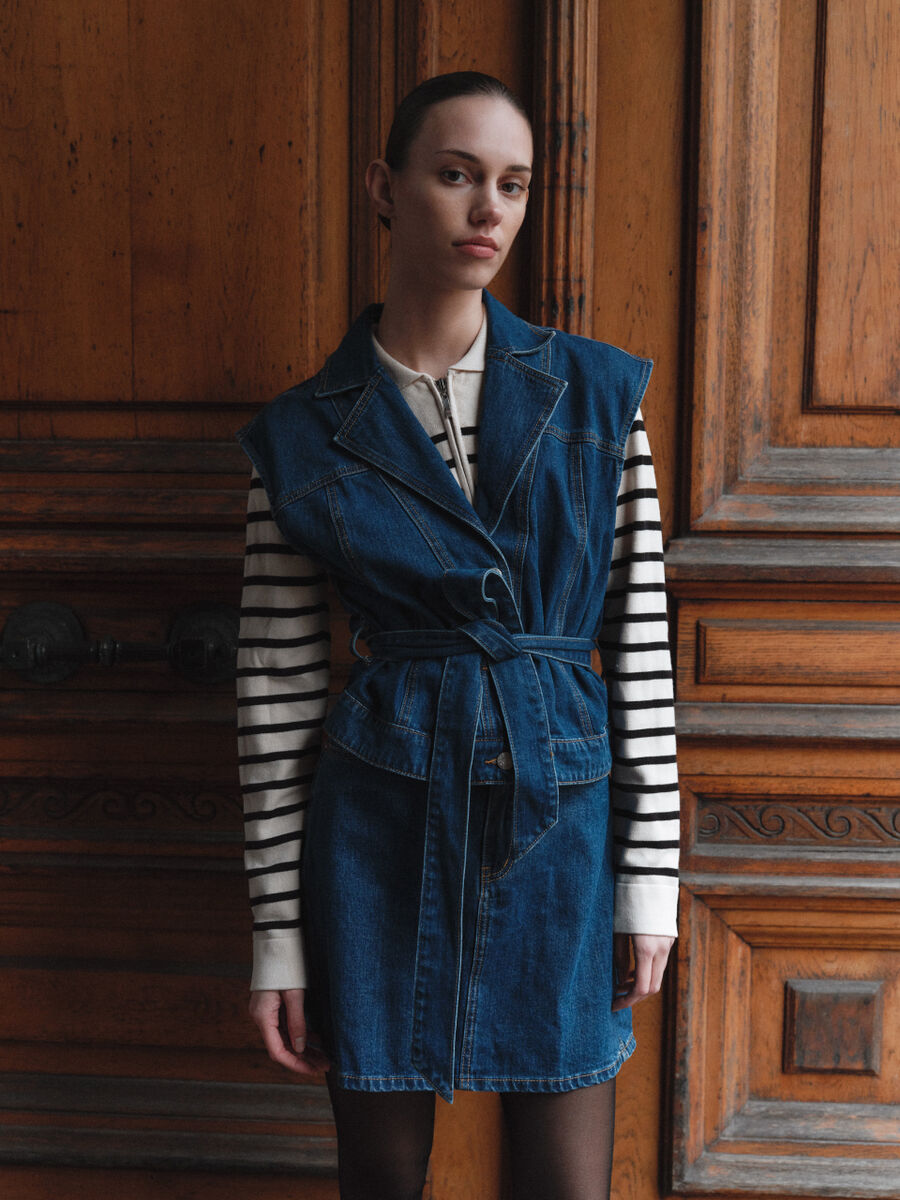 Shop the Look - ys_apr_01_1743596774618_custom-0.jpg