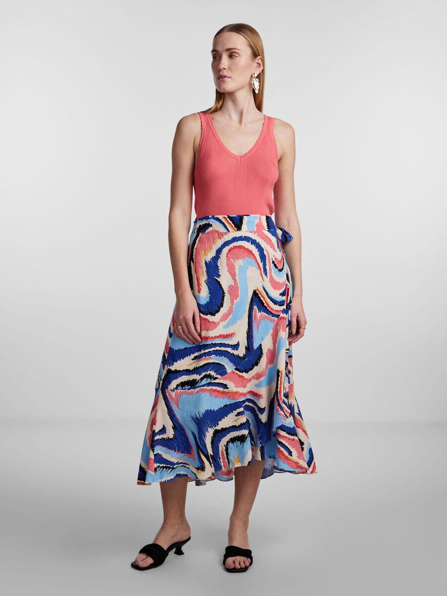 Shop the Look - ys_mar_23_custom.jpg