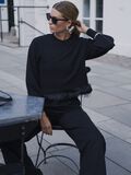 Shop the Look - ys_nov_24_1698760563350_custom-0.jpg