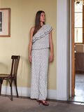 Shop the Look - ys_28_04_1_1745839859228_custom-0.jpg