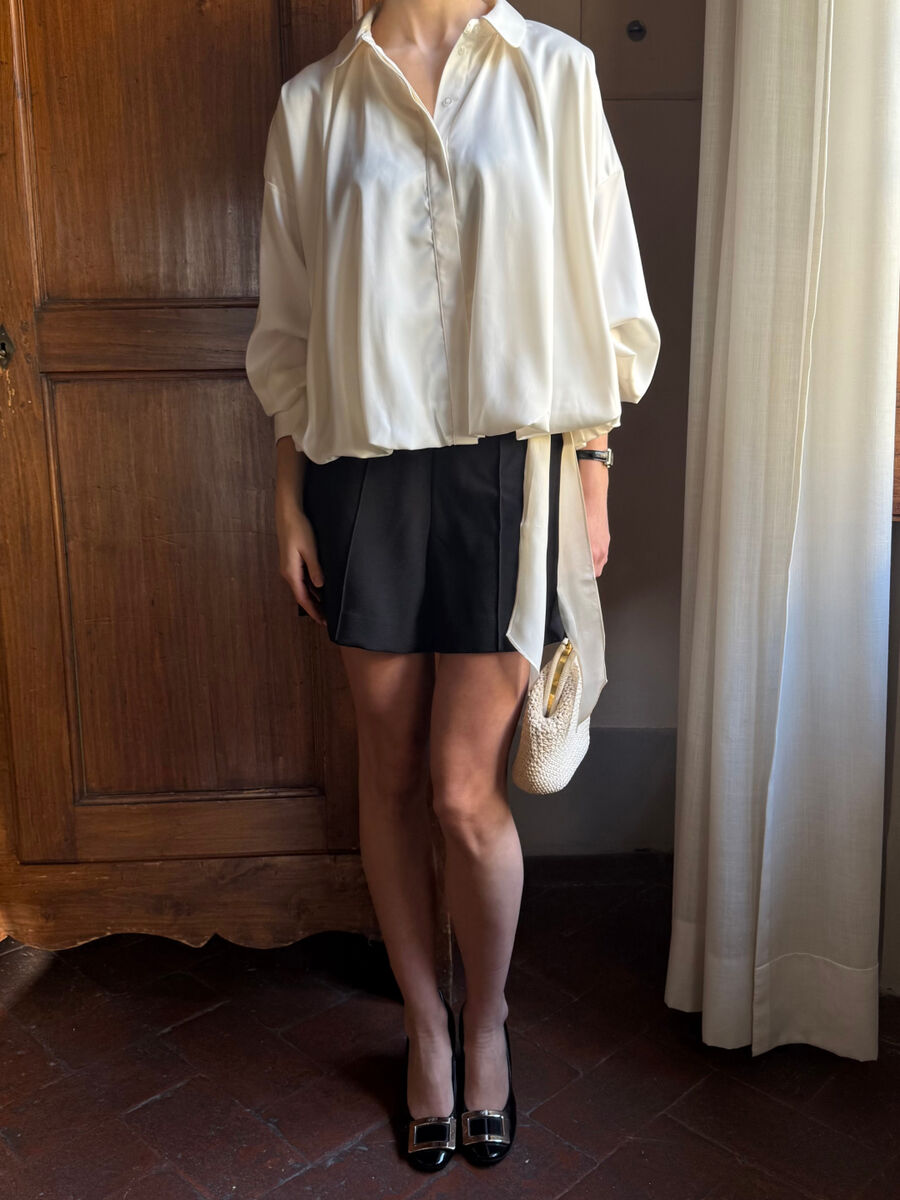 Product carousel image - Shop the Look | 1