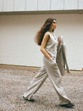 Shop the Look - ys_feb_2_25_1739799885213_custom-0.jpg