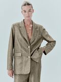 Shop the Look - ys_nov_28_1698761025854_custom-0.jpg