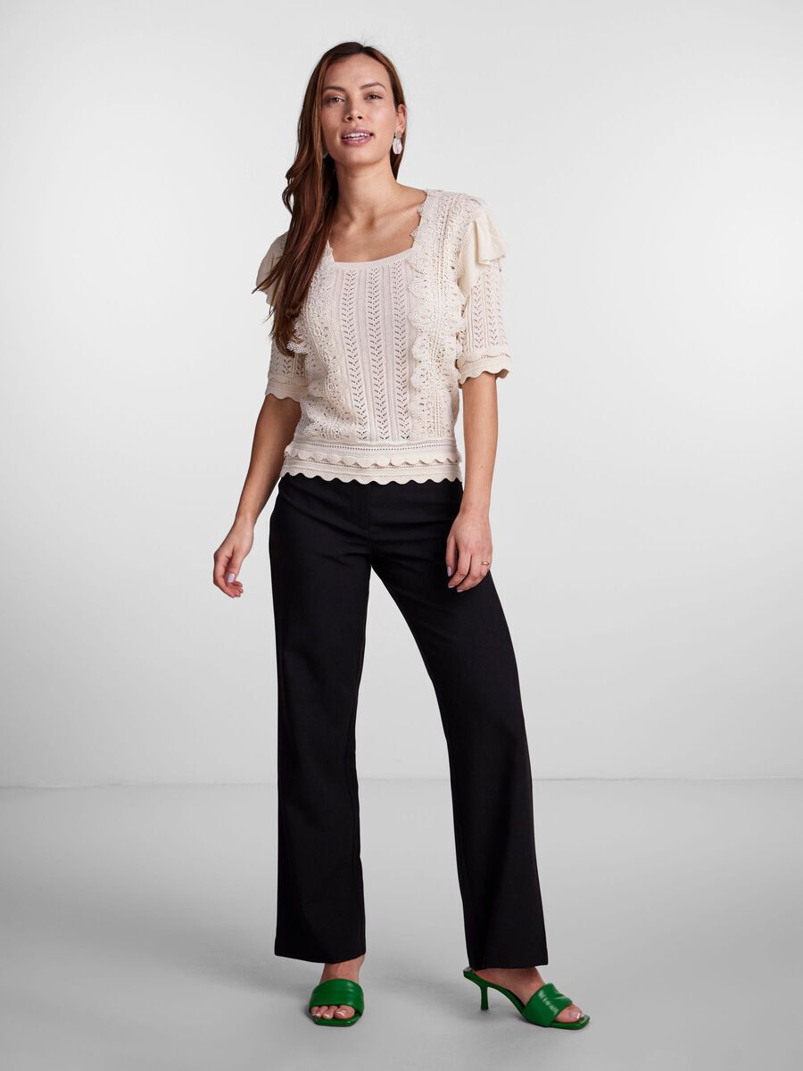 Shop the Look - ys_mar_13_custom.jpg