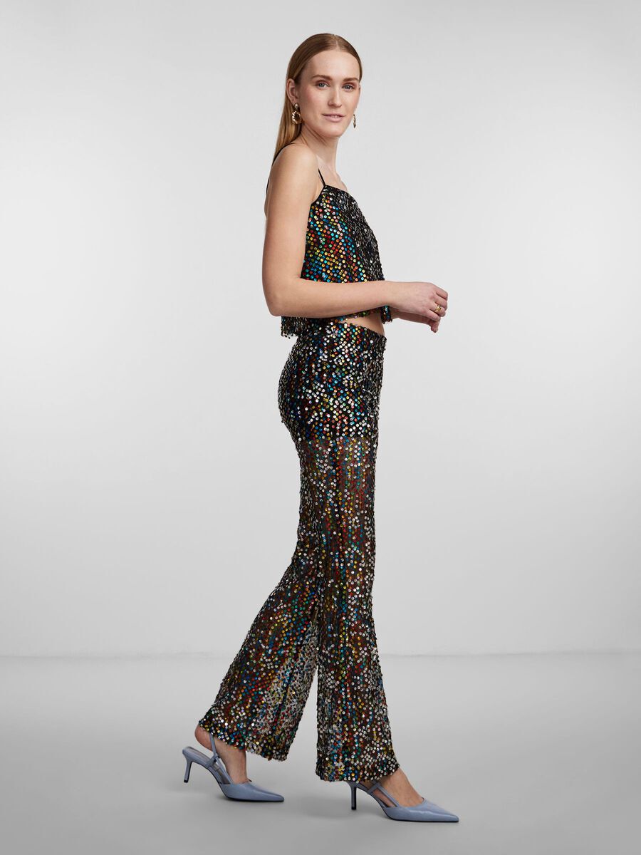 Shop the Look - ys_apr_27_custom.jpg