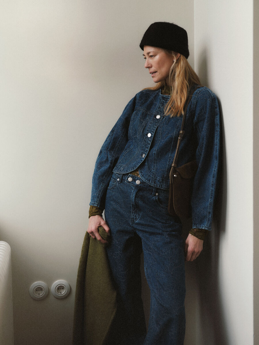 Product carousel image - Shop the Look | 1