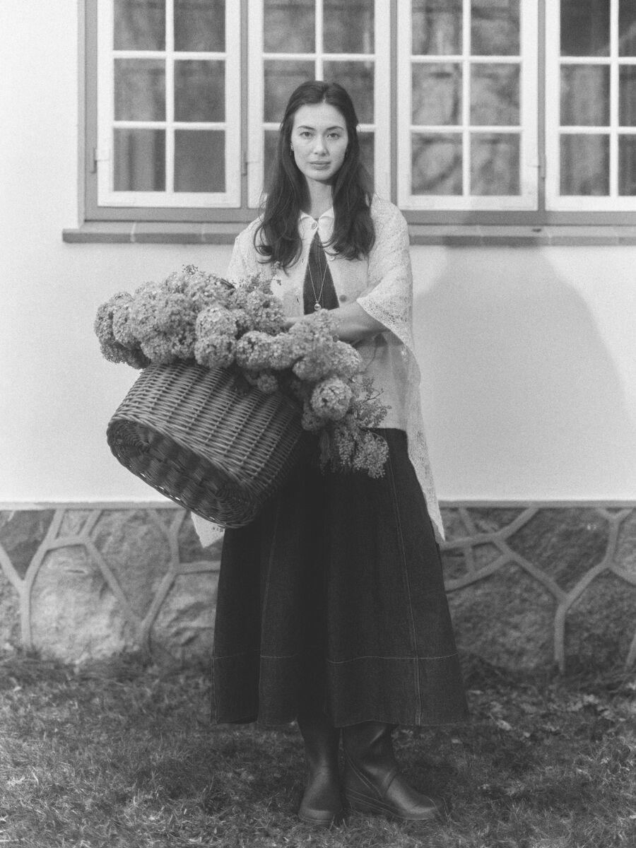 Product carousel image - Shop the Look | 1