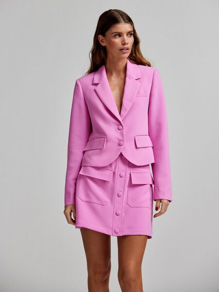 Shop the Look - ys_mar_1_custom.jpg